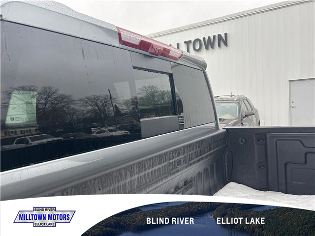 2025 GMC Sierra 2500HD Denali (Stk: 32389BDEMO) in Blind River - Image 7 of 10