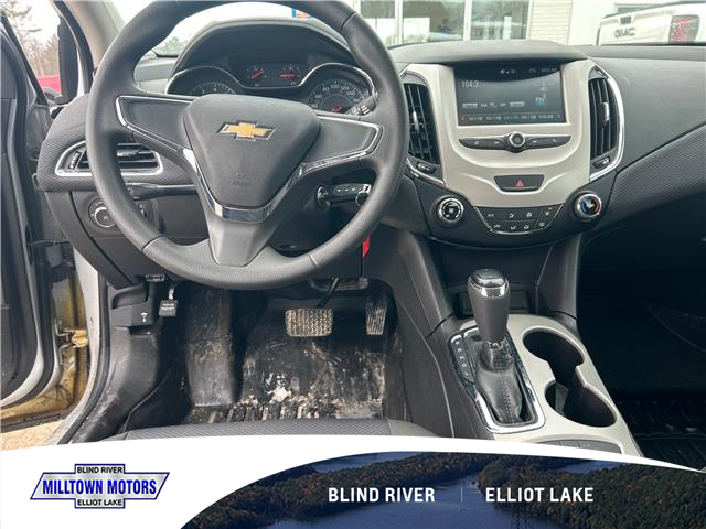 2018 Chevrolet Cruze LS Auto (Stk: 22656E) in Blind River - Image 5 of 5