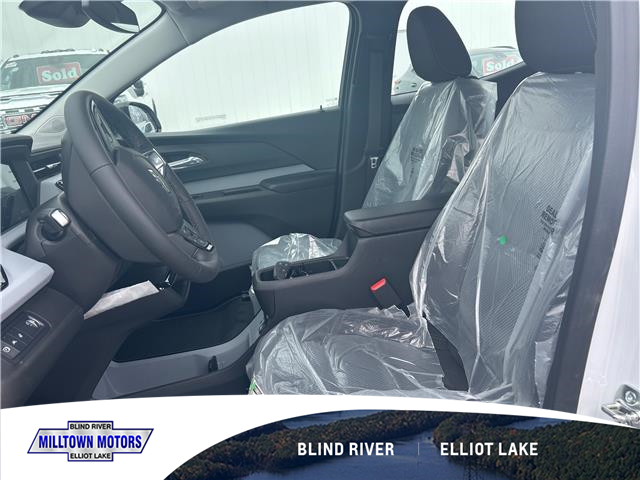 2027 Chevrolet Bolt LT (Stk: 32845B) in Blind River - Image 3 of 5