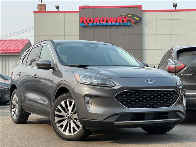 2022 Ford Escape Titanium (Stk: 16255) in SASKATOON - Image 1 of 28