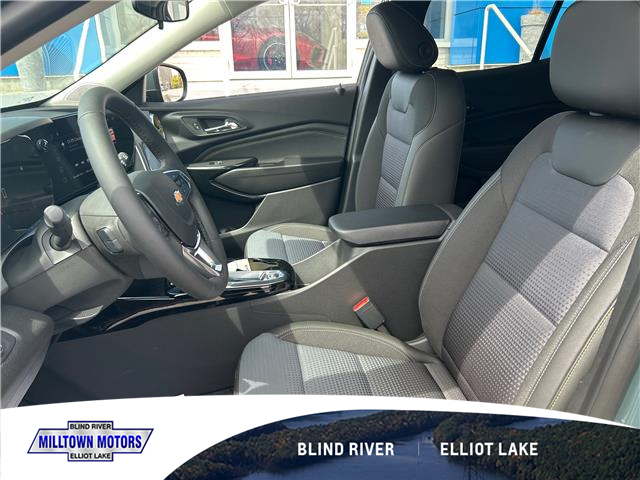 2025 Chevrolet Trax LT (Stk: 31179B) in Blind River - Image 3 of 6