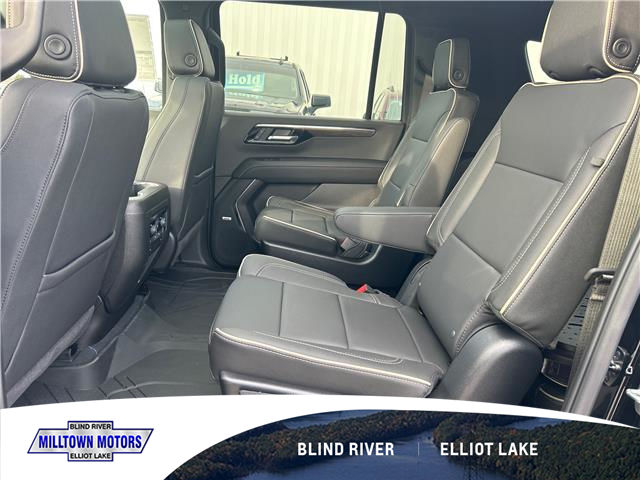 2026 Chevrolet Suburban Premier (Stk: 32241B) in Blind River - Image 4 of 8