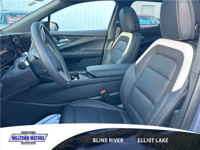 2026 Chevrolet Blazer EV LT (Stk: 32297B) in Blind River - Image 3 of 6