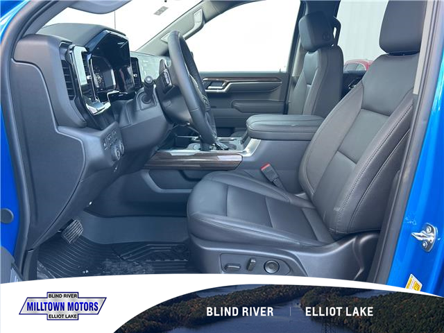 2026 Chevrolet Silverado 1500 LT Trail Boss (Stk: 32300B) in Blind River - Image 3 of 8