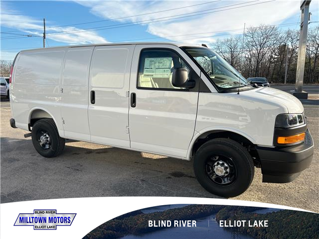 2025 Chevrolet Express 2500 Work Van (Stk: 31862B) in Blind River - Image 4 of 5