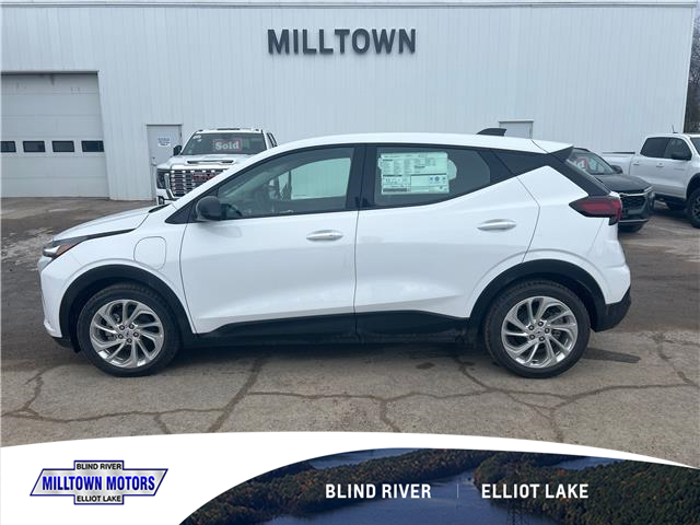 2027 Chevrolet Bolt LT (Stk: 32845B) in Blind River - Image 2 of 5