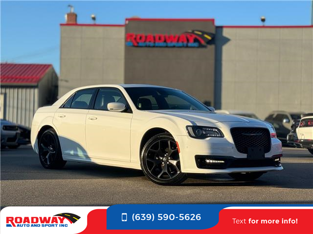 2022 Chrysler 300 S (Stk: 16941) in Regina - Image 1 of 31