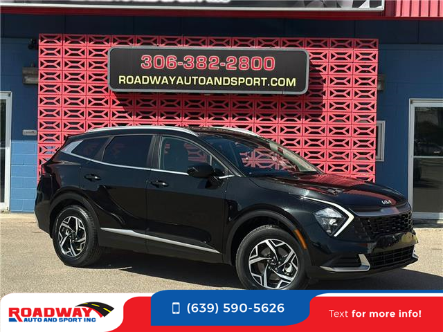 2023 Kia Sportage EX (Stk: 17467) in SASKATOON - Image 1 of 20