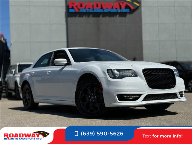 2022 Chrysler 300 Touring L (Stk: 17444) in SASKATOON - Image 1 of 24