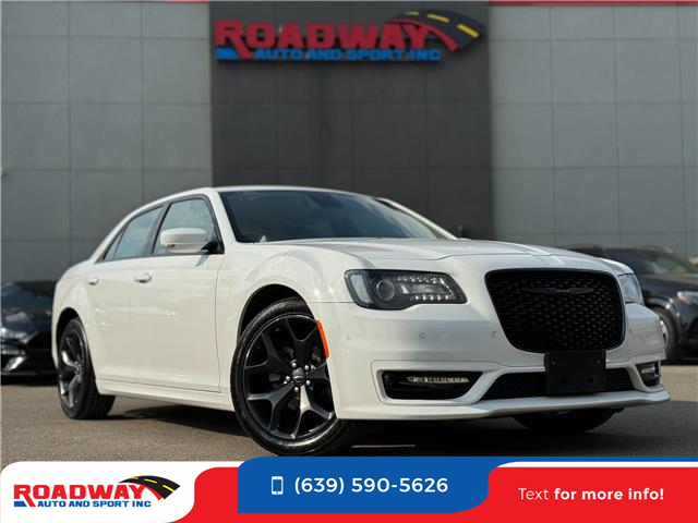 2023 Chrysler 300 Touring-L (Stk: 17495) in Regina - Image 1 of 24