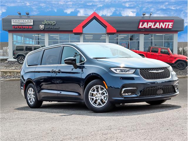 2023 Chrysler Pacifica Touring (Stk: 23088) in Embrun - Image 1 of 23