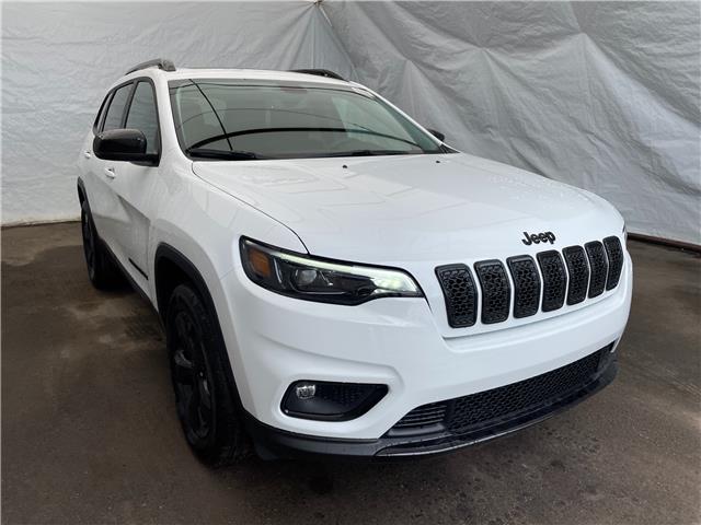 2022 Jeep Cherokee Altitude (Stk: 221321) in Thunder Bay - Image 1 of 34