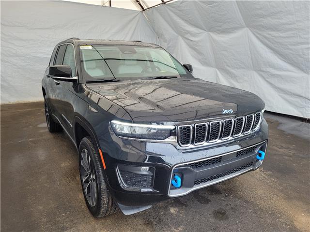 2023 Jeep Grand Cherokee 4xe Overland (Stk: 231045) in Thunder Bay - Image 1 of 39