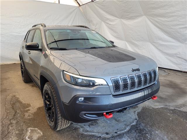 2023 Jeep Cherokee Trailhawk (Stk: 231087) in Thunder Bay - Image 1 of 35