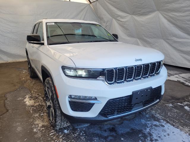 2022 Jeep Grand Cherokee 4xe Base (Stk: 221649) in Thunder Bay - Image 1 of 39