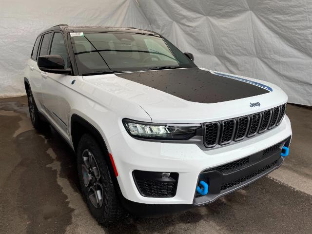 2022 Jeep Grand Cherokee 4xe Trailhawk (Stk: 221546) in Thunder Bay - Image 1 of 44