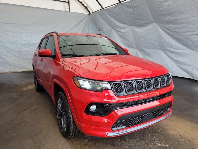 2023 Jeep Compass Limited (Stk: 231122) in Thunder Bay - Image 1 of 30
