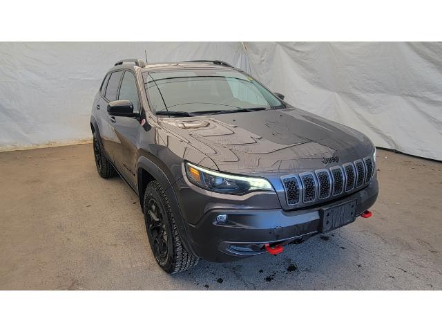 2023 Jeep Cherokee Trailhawk (Stk: 231243) in Thunder Bay - Image 1 of 31