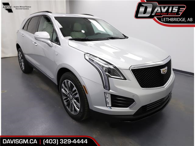 2020 Cadillac XT5 Sport (Stk: 243315) in Lethbridge - Image 1 of 27