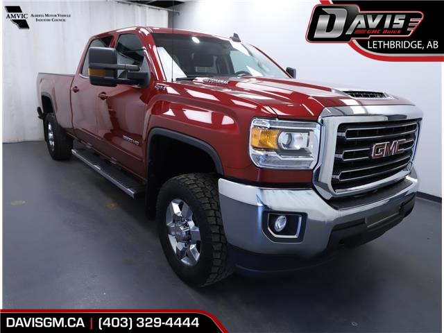 2018 GMC Sierra 3500HD SLE (Stk: 209638) in Lethbridge - Image 1 of 28