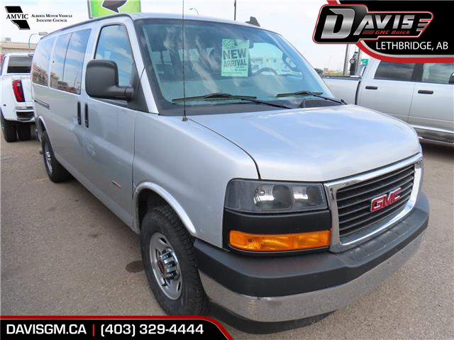 2018 GMC Savana 2500 LT (Stk: 198637) in Lethbridge - Image 1 of 13