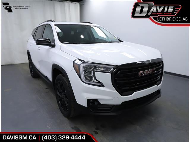 2024 GMC Terrain SLT (Stk: 253145) in Lethbridge - Image 1 of 29