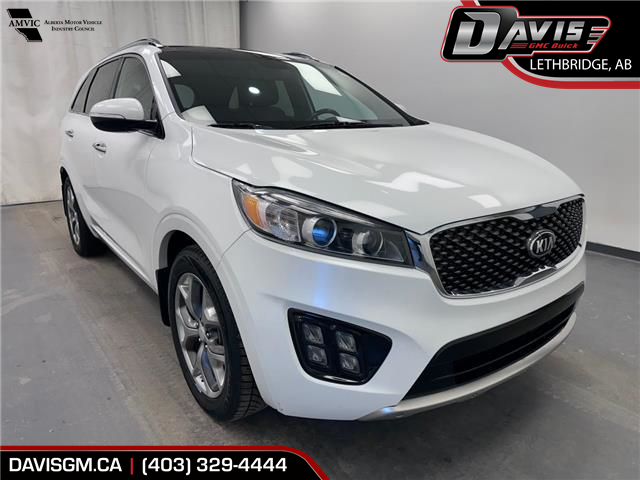 2016 Kia Sorento 2.0L SX (Stk: 266620) in Lethbridge - Image 1 of 29