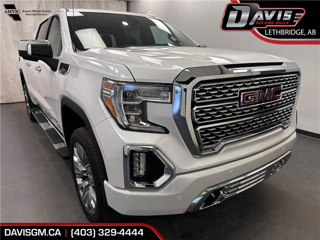 2021 GMC Sierra 1500 Denali (Stk: 300459) in Lethbridge - Image 1 of 30