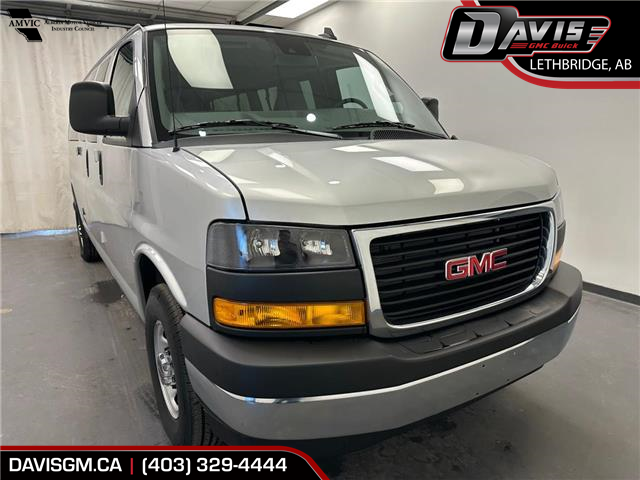 2025 GMC Savana 3500 LT (Stk: 265141) in Lethbridge - Image 1 of 23
