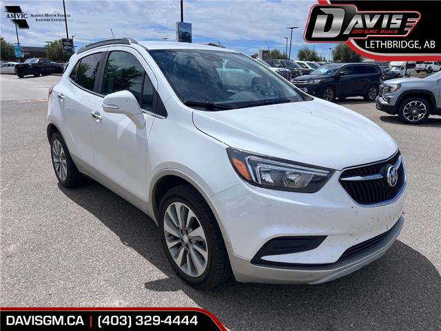 2019 Buick Encore Preferred (Stk: 300935) in Lethbridge - Image 1 of 17