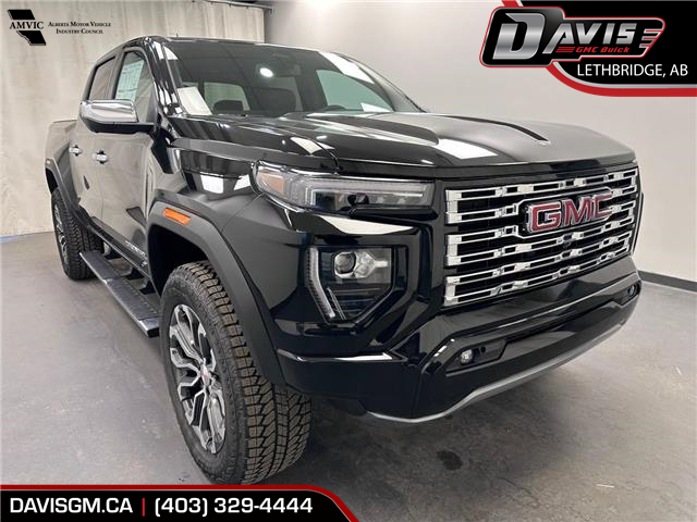 2025 GMC Canyon Denali (Stk: 300502) in Lethbridge - Image 1 of 29