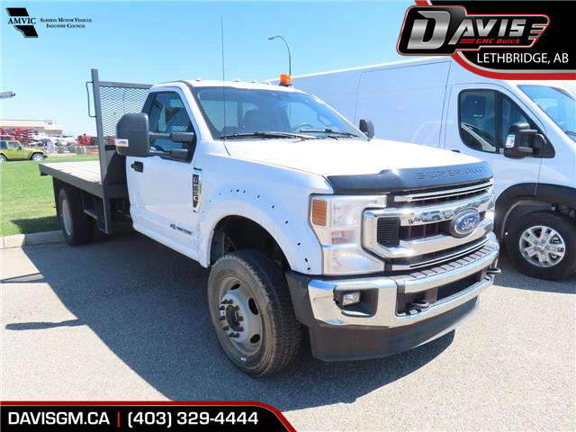 2020 Ford F-550 Chassis  (Stk: 301005) in Lethbridge - Image 1 of 9