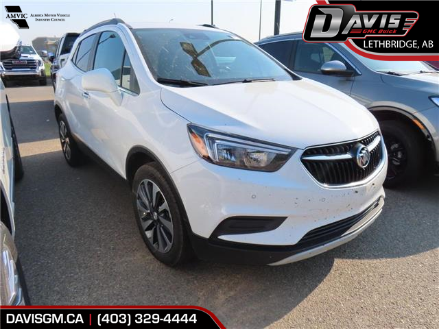 2022 Buick Encore Preferred (Stk: 300968) in Lethbridge - Image 1 of 11