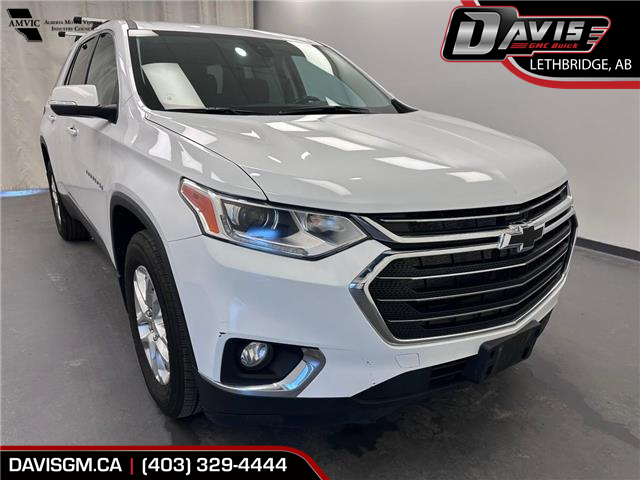 2021 Chevrolet Traverse LT Cloth (Stk: 300836) in Lethbridge - Image 1 of 31