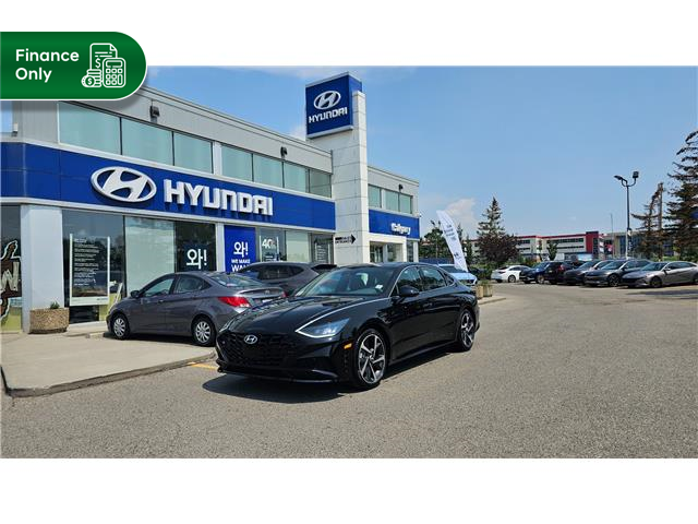 2023 Hyundai Sonata Sport (Stk: N315254) in Calgary - Image 1 of 15