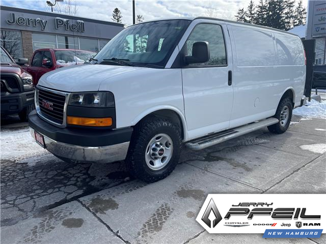 2015 GMC Savana 2500 1WT (Stk: 22098A) in New Hamburg - Image 1 of 12