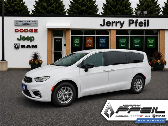 2026 Chrysler Pacifica Select (Stk: 26003) in New Hamburg - Image 1 of 21