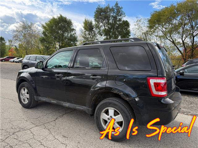 2011 Ford Escape XLT Automatic (Stk: 35013) in London - Image 2 of 9