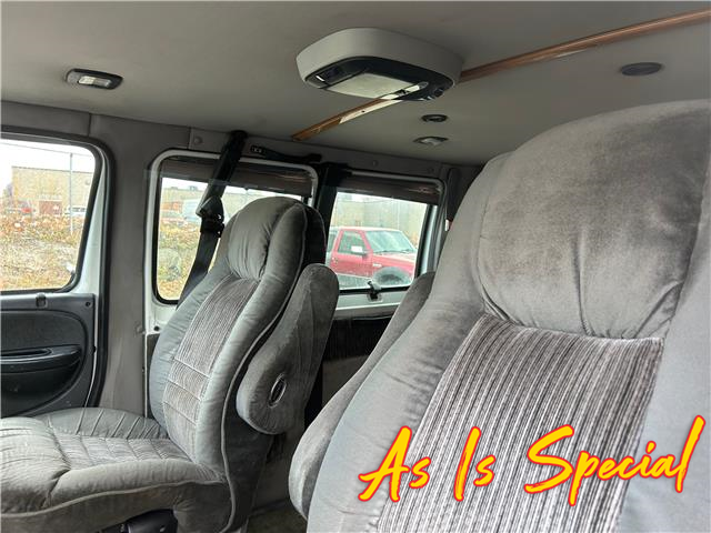 2001 Dodge Ram Van 1500 Conversion (Stk: 822) in Kitchener - Image 6 of 8