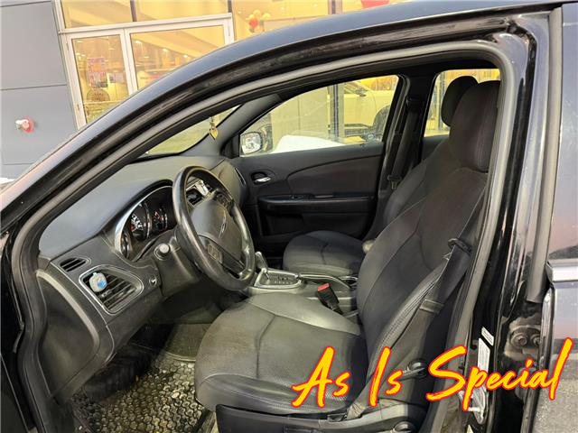 2012 Chrysler 200 LX (Stk: 35424) in London - Image 10 of 10