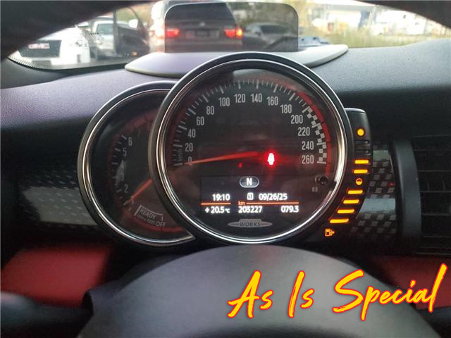 2016 MINI 3 Door John Cooper Works (Stk: 165001) in London - Image 6 of 8