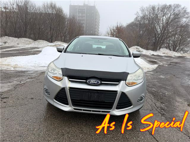 2012 Ford Focus SE (Stk: 35508) in London - Image 2 of 8 2012 Ford Focus SE (Stk: 35508) in London - Image 2 of 8