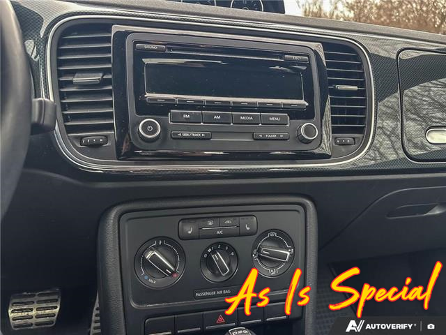 2013 Volkswagen Beetle  (Stk: 165010) in London - Image 15 of 18