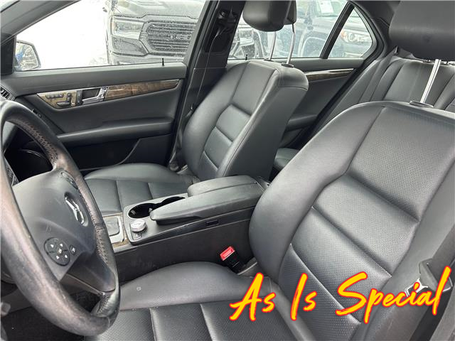 2011 Mercedes-Benz C-Class Base (Stk: 947) in Kitchener - Image 5 of 7 2011 Mercedes-Benz C-Class Base (Stk: 947) in Kitchener - Image 5 of 7