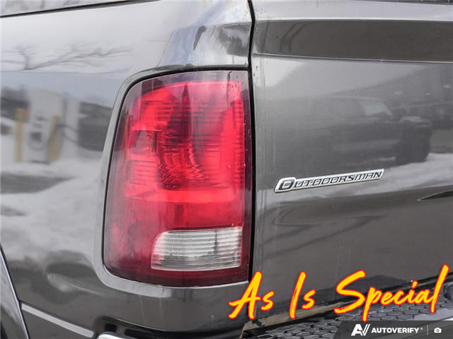 2016 RAM 1500 SLT (Stk: 42845) in Georgetown - Image 13 of 28