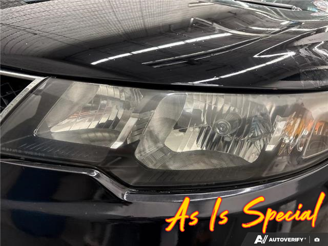 2010 Kia Forte 2.4L SX (Stk: 165389) in London - Image 8 of 26