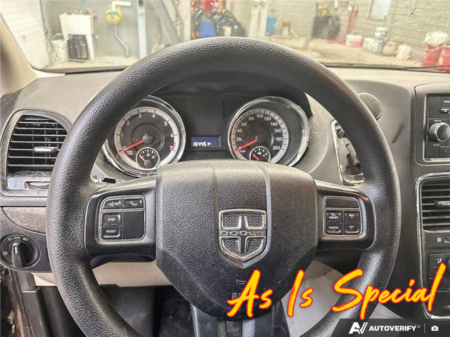 2018 Dodge Grand Caravan CVP/SXT (Stk: 165394) in London - Image 14 of 26