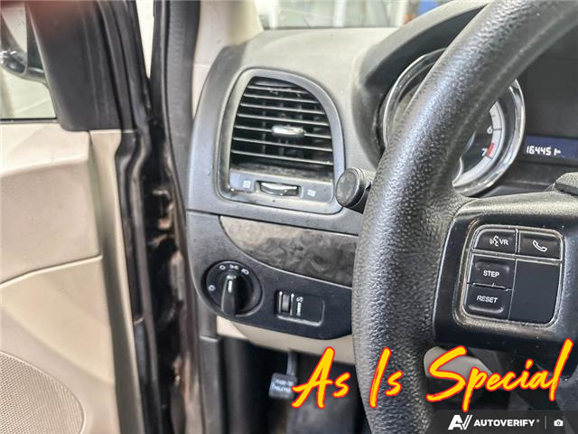 2018 Dodge Grand Caravan CVP/SXT (Stk: 165394) in London - Image 17 of 26