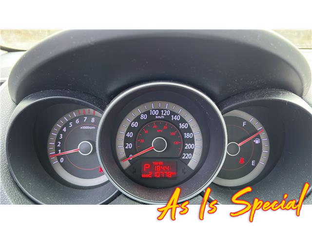 2011 Kia Forte 2.0L LX (Stk: 36079) in London - Image 11 of 11