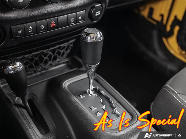 2015 Jeep Wrangler Unlimited Sahara (Stk: 174799) in London - Image 19 of 27